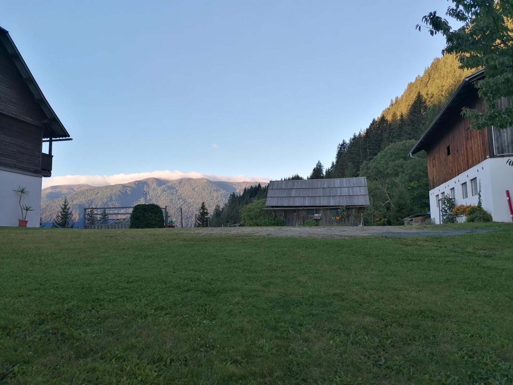 Ferienwohnungen Rabensteiner Bad Kleinkirchheim Luaran gambar